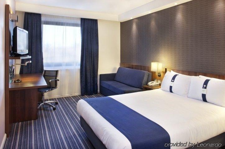Holiday Inn Express Cambridge Duxford M11 Jct 10 By Ihg Номер фото
